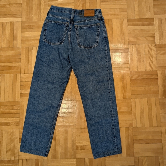 Everlane 90s Cheeky Straight-Leg Jeans - Picture 2 of 5